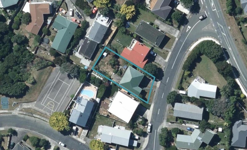 10 Pope Street, Camborne, Porirua - Carousel 1