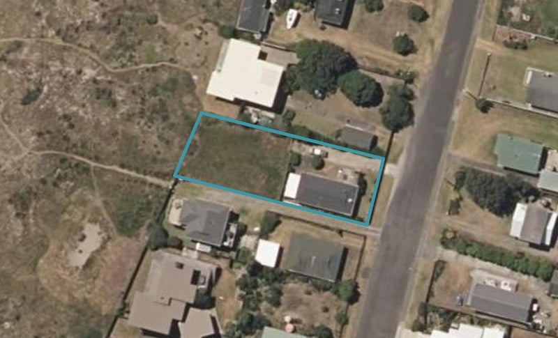 29A Rua Avenue, Waitārere Beach, Levin - Carousel 1
