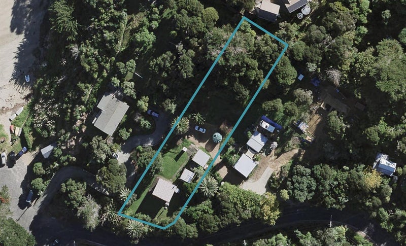7 Goodwin Avenue, Oneroa, Waiheke Island - Carousel 1