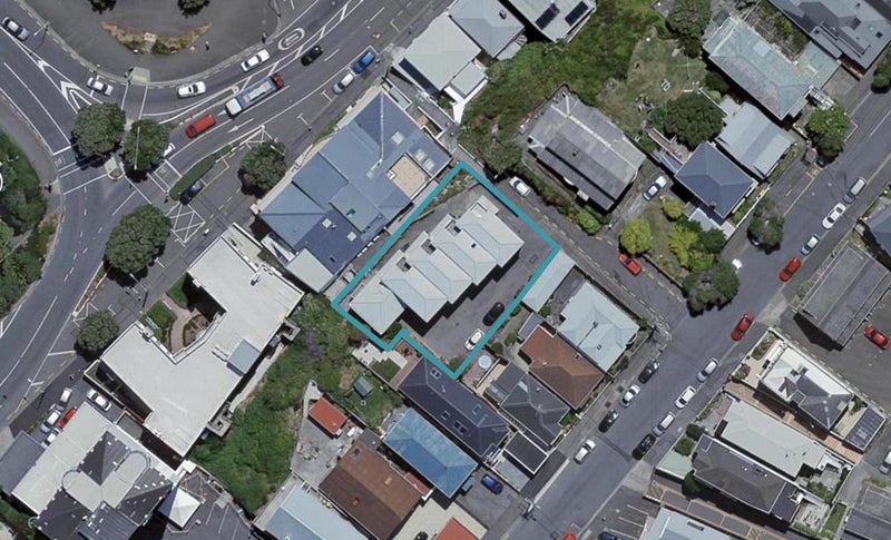 5/2 Hood Street, Mount Victoria, Wellington - Carousel 1
