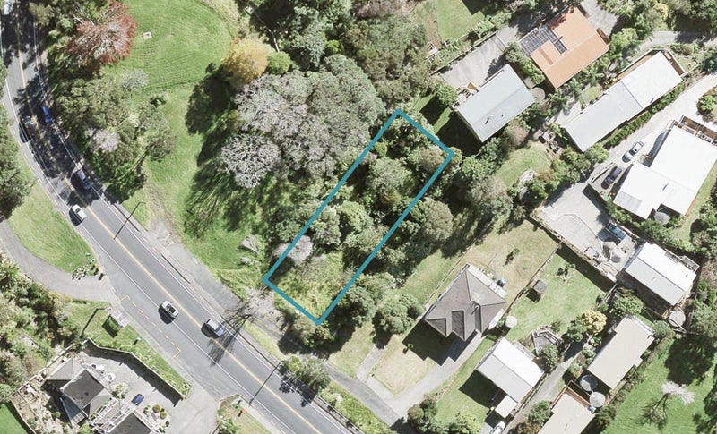 482 Whangaparaoa Road, Stanmore Bay, Whangaparāoa - Carousel 1