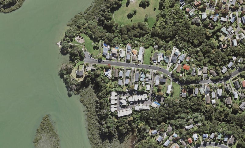 2/220 Manuka Road, Bayview, Auckland - Carousel 1