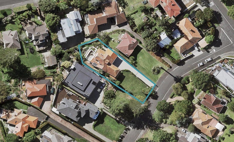 28 Apihai Street, Orakei, Auckland - Carousel 1