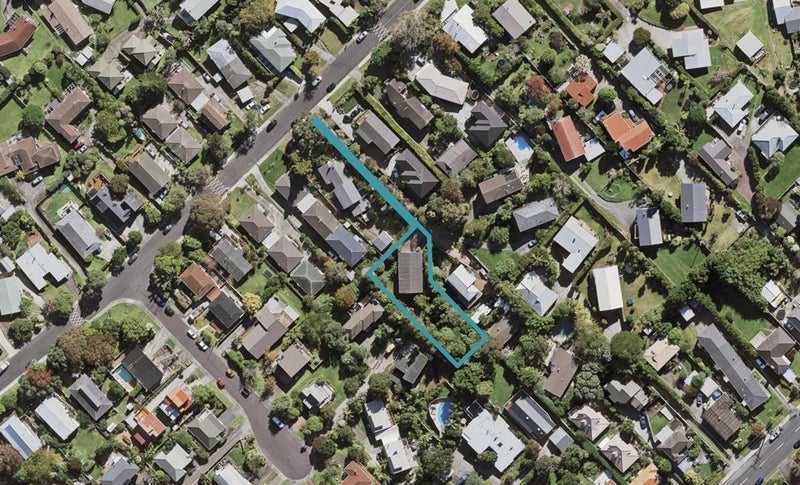 66 Alton Avenue, Hillcrest, Auckland - Carousel 1