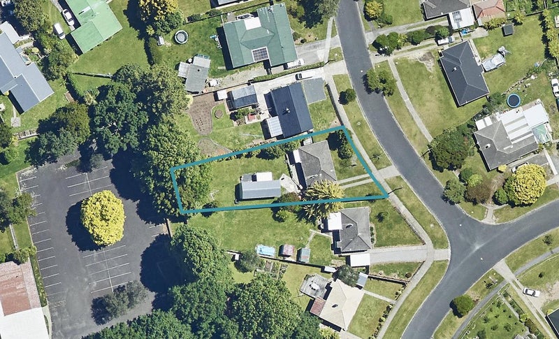 4 Kauri Street, Hillcrest, Rotorua - Carousel 1