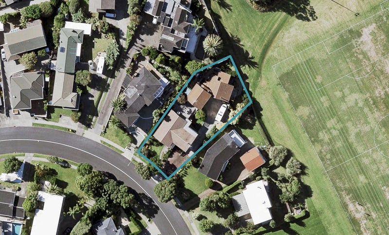 2/19 McCrystal Avenue, Bucklands Beach, Auckland - Carousel 1