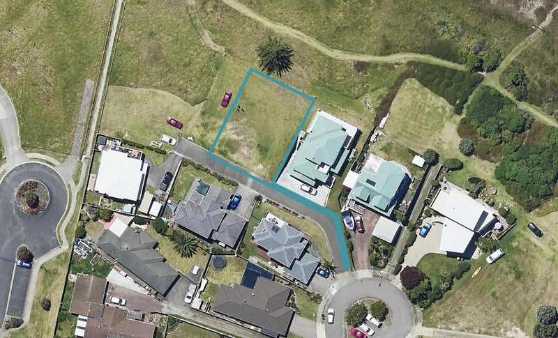 2 Esplanade Rise, Coastlands, Whakatane - Carousel 1