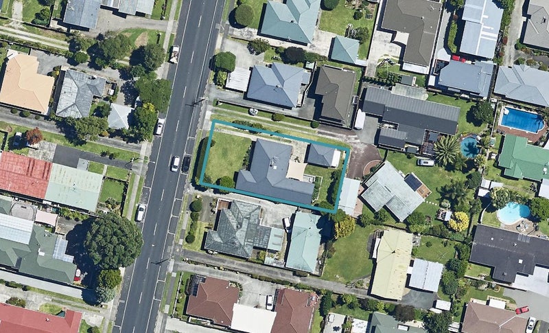 425 Otumoetai Road, Otumoetai, Tauranga - Carousel 1