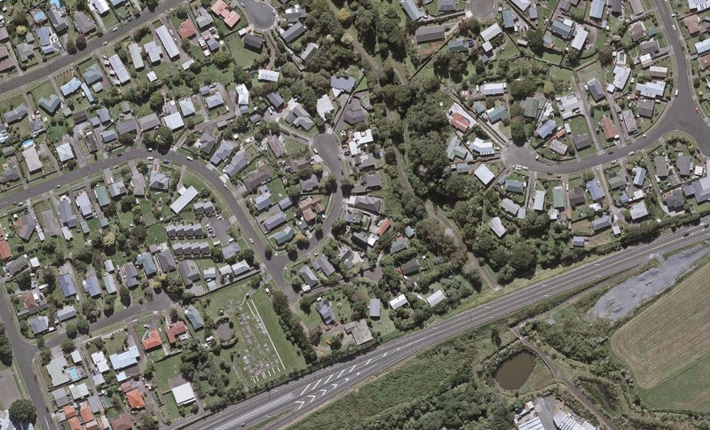 10 Antonia Place, Bell Block, New Plymouth - Carousel 1