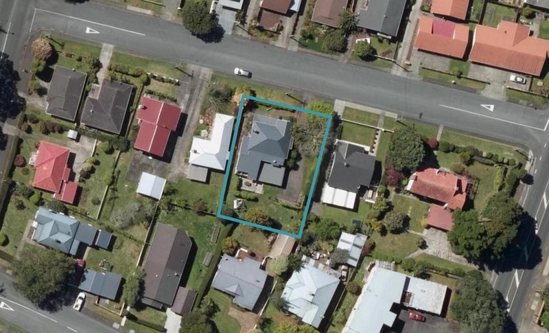 4 Parahaki Street, Regent, Whangarei - Carousel 1