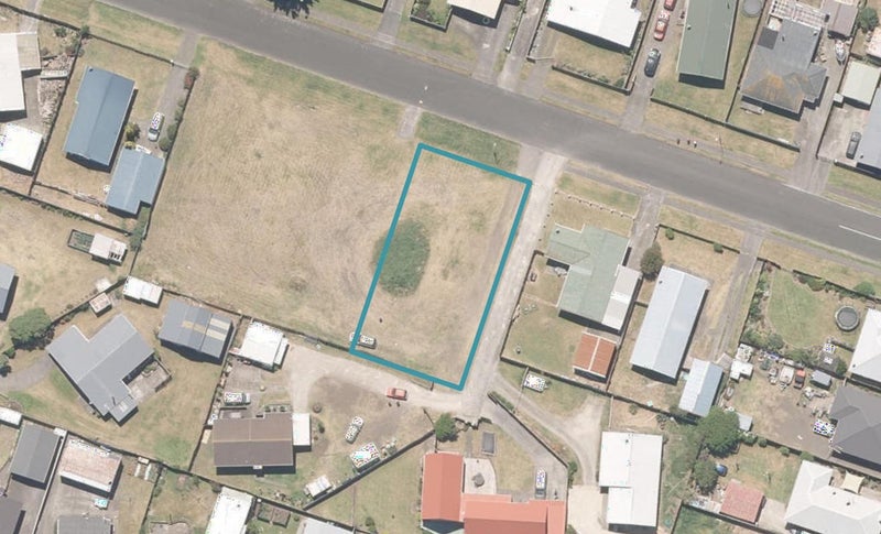 36 Tongariro Street, Castlecliff, Whanganui - Carousel 1