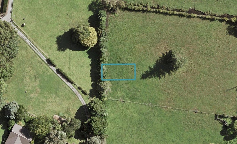 20 Taiheru Road, Karaka, Papakura - Carousel 1