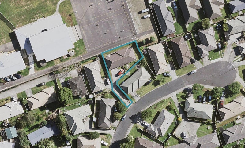 16 Jadon Close, Takanini, Auckland - Carousel 1
