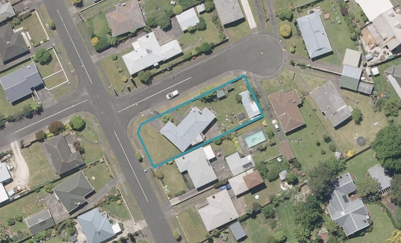 6 Camellia Avenue, Aramoho, Whanganui - Carousel 1