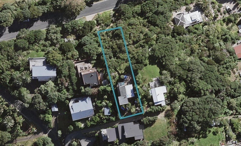 50 Palm Road, Palm Beach, Waiheke Island - Carousel 1