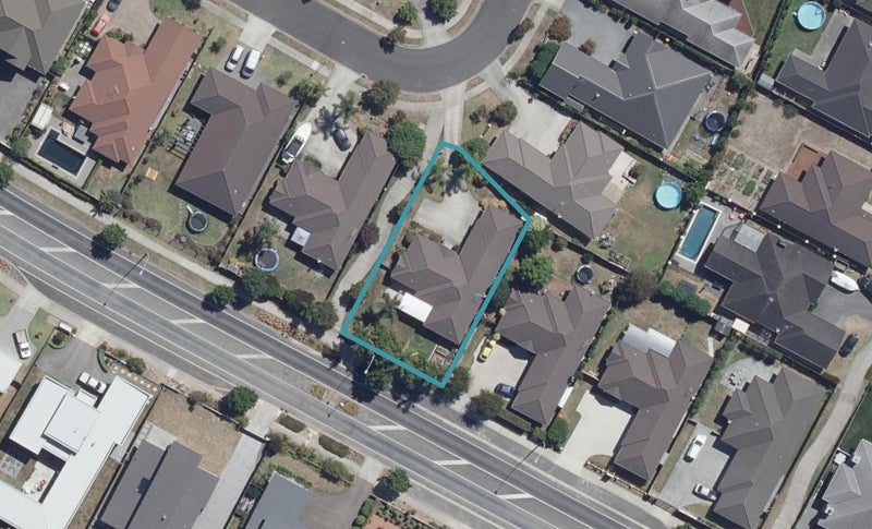 11 Hensley Crescent, Flagstaff, Hamilton - Carousel 1