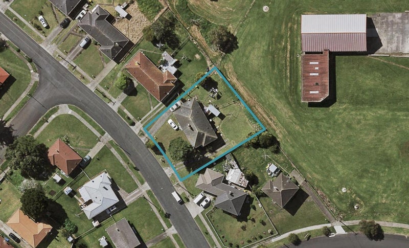 3 Bentley Road, Ōtara, Auckland - Carousel 1