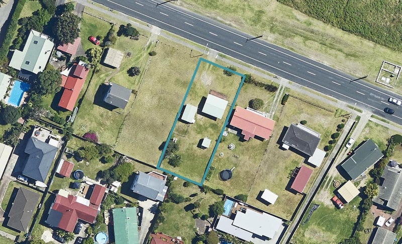 754 Papamoa Beach Road, Papamoa Beach, Papamoa - Carousel 1