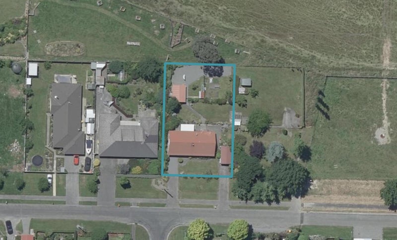 21 Railway Terrace, Coalgate - Carousel 1