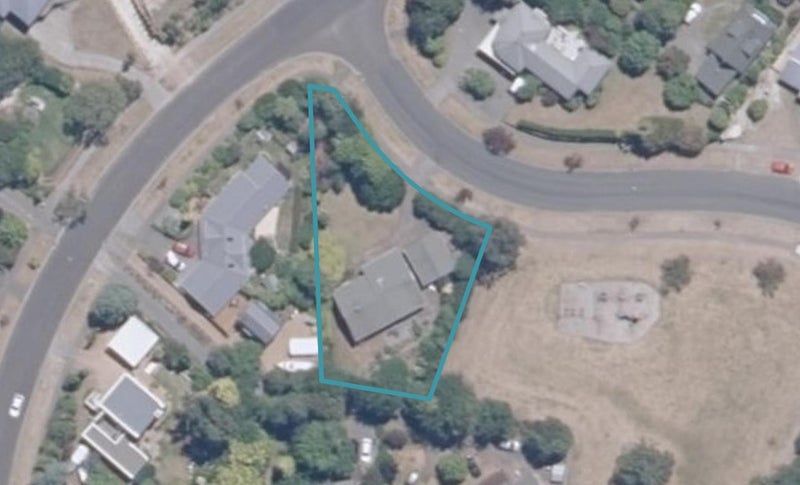 24 Kahurangi Drive, Rangatira Park, Taupo - Carousel 1