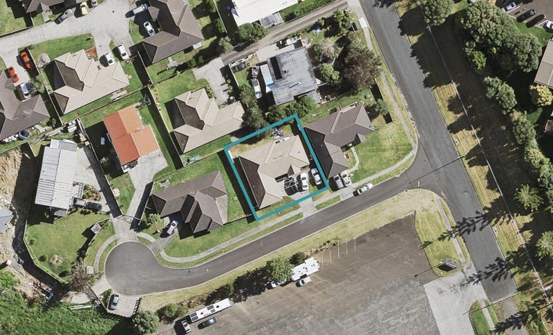 3 Ramwall Place, Weymouth, Auckland - Carousel 1