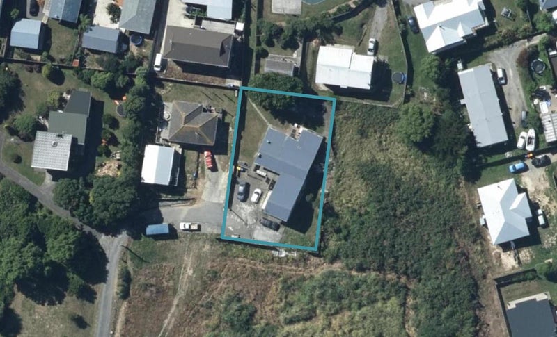 28 Te Arawi Street, Takapuwahia, Porirua - Carousel 1