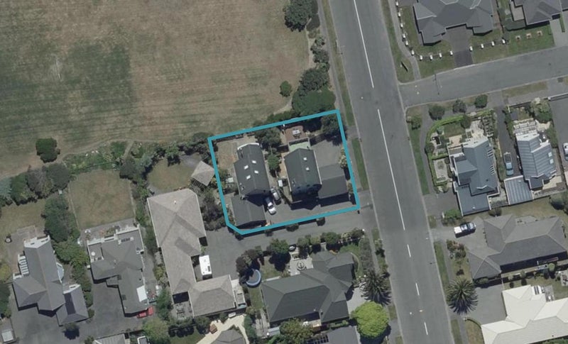 1/49 Aston Drive, Waimairi Beach, Christchurch - Carousel 1