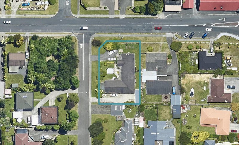 2 Batten Street, Glenholme, Rotorua - Carousel 1