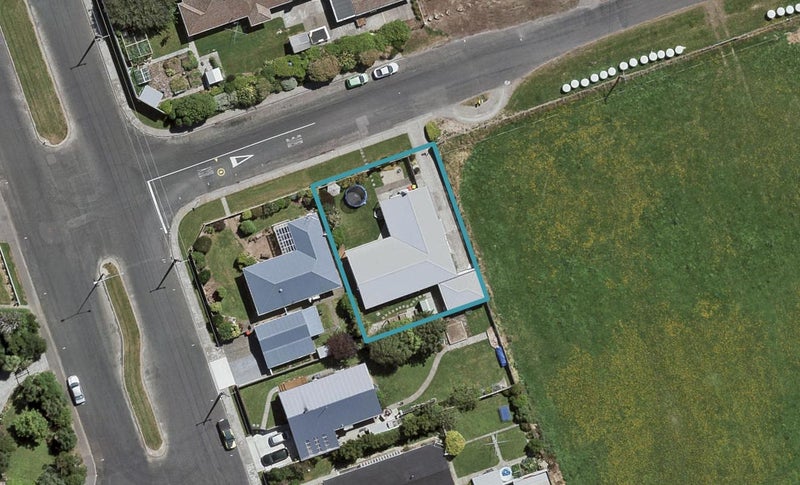 4 Auburn Road, Hargest, Invercargill - Carousel 1
