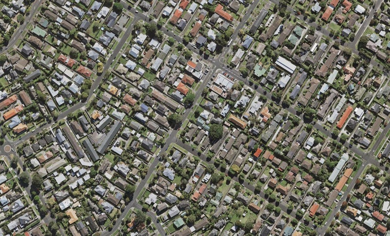 63 Tawa Road, One Tree Hill, Auckland - Carousel 1