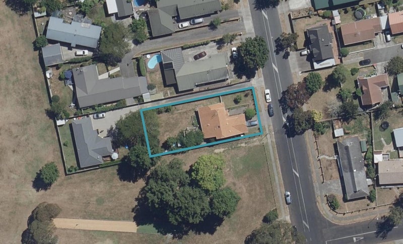 31 Ashurst Avenue, Pukete, Hamilton - Carousel 1