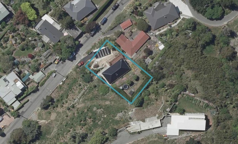 19 Ocean View Terrace, Sumner, Christchurch - Carousel 1