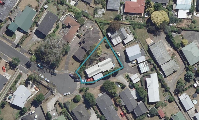 63 Flynn Road, Hillcrest, Hamilton - Carousel 1
