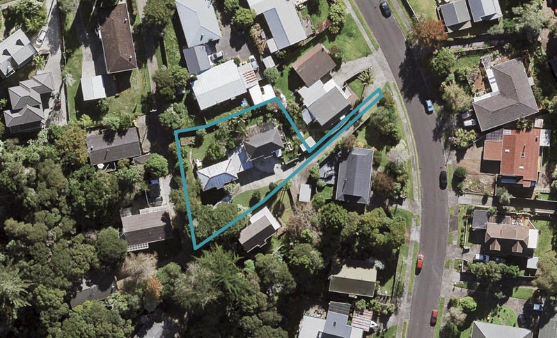2/5 Hiwihau Place, Glenfield, Auckland - Carousel 1