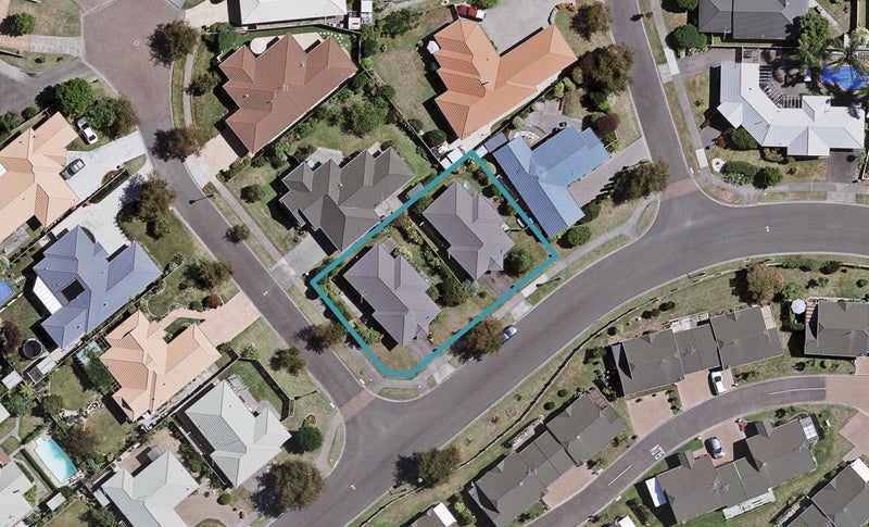 2/34 Brompton Drive, Taradale, Napier - Carousel 1