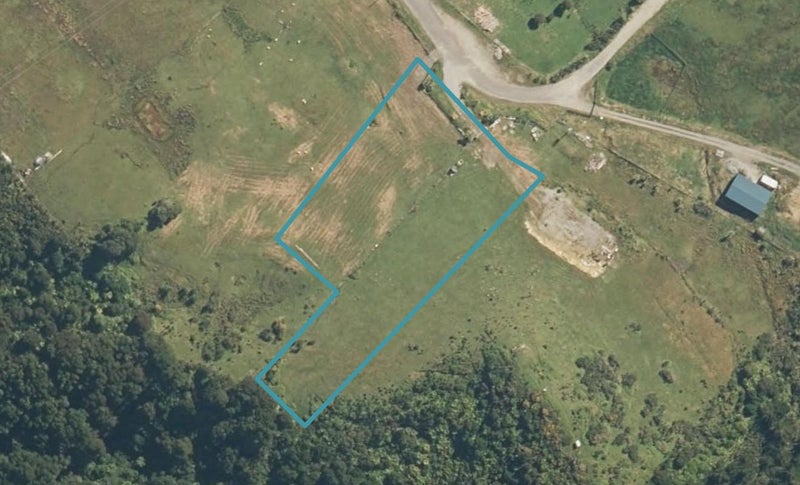 26 Reg Cox Drive, Blue Spur, Hokitika - Carousel 1