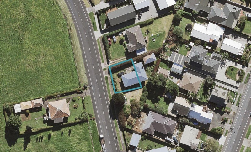 193 Wallace Road, Mangere Bridge, Auckland - Carousel 1