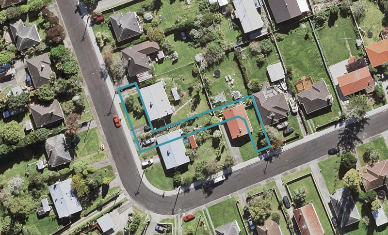 15A Chippendale Crescent, Birkdale, Auckland - Carousel 1