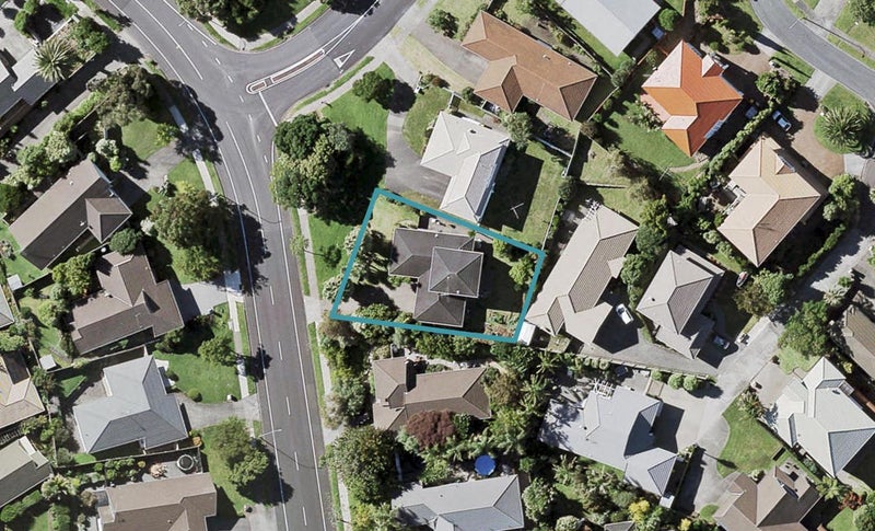 26 Nicholas Road, Somerville, Manukau - Carousel 1