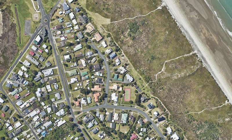 10 Wakanoi Place, Bowentown, Katikati - Carousel 1
