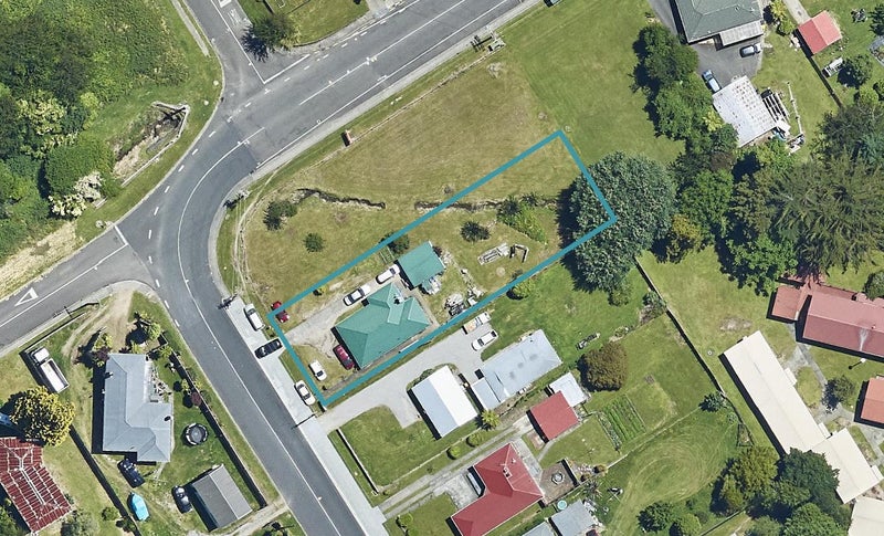 2 Gordon Road, Western Heights, Rotorua - Carousel 1