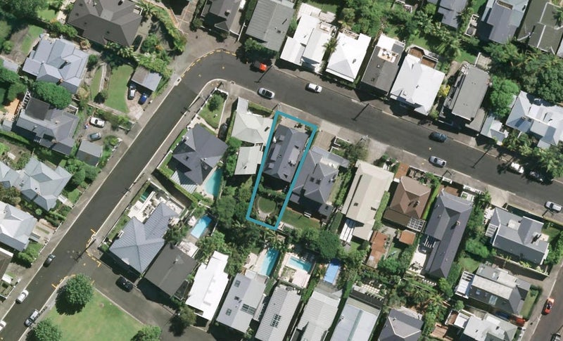 20 Melford Street, Saint Marys Bay, Auckland - Carousel 1