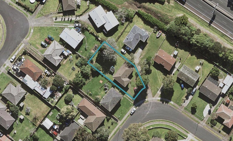 18 Chingford Close, Mangere, Auckland - Carousel 1