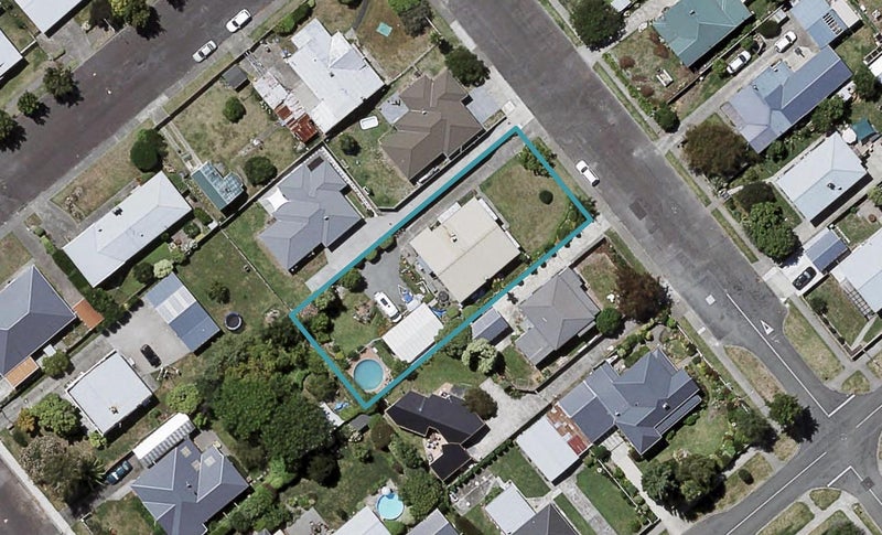 705 Victoria Street, Parkvale, Hastings - Carousel 1