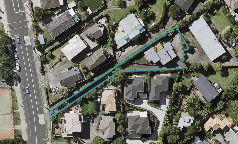 19 Forrest Hill Road, Milford, Auckland - Carousel 1