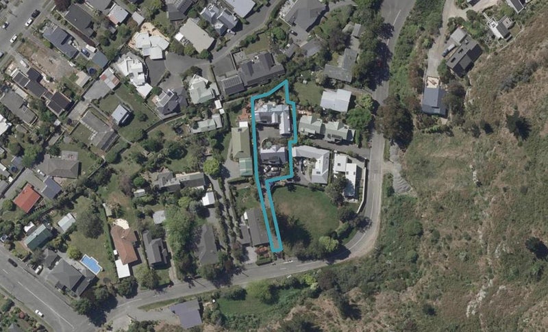 2/56 Heberden Avenue, Sumner, Christchurch - Carousel 1