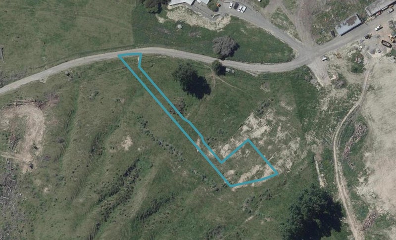 27 Round Hill Rise, Cracroft, Christchurch - Carousel 1