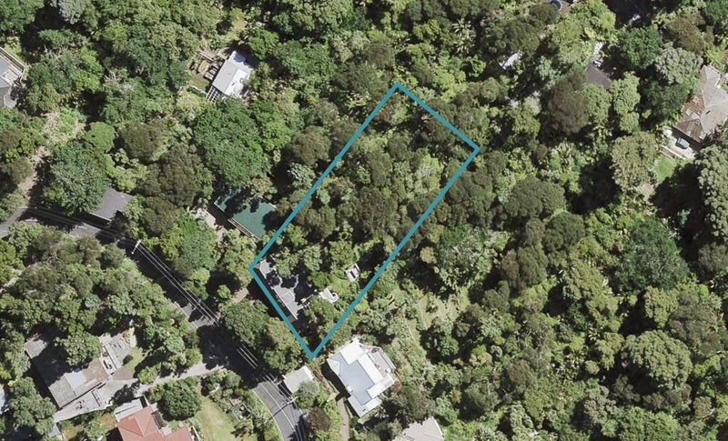 48 Tanekaha Road, Titirangi, Auckland - Carousel 1