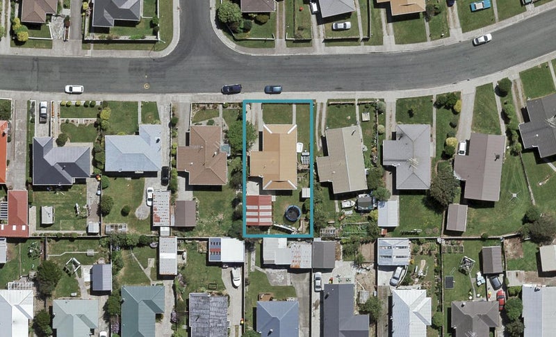 53 Kilmarnock Avenue, Strathern, Invercargill - Carousel 1