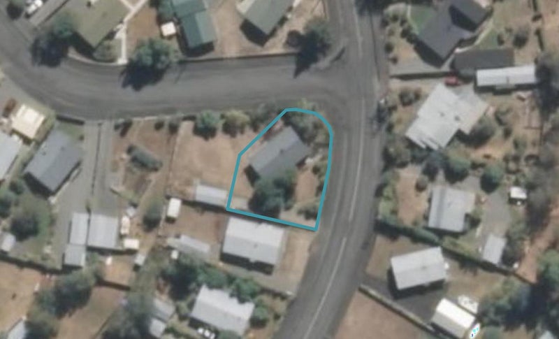 24 Jollie Road, Twizel - Carousel 1